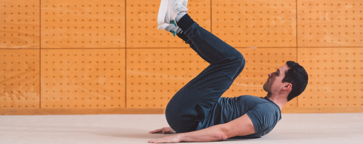 Reverse Crunches (Reverzní sedy-lehy)